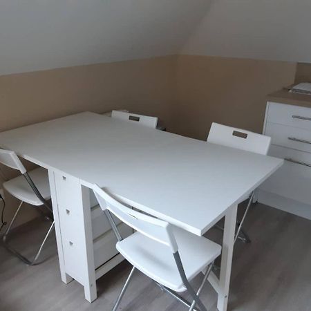 Elbeuf F2 Sweet Home Combles Netflix Wifi Екстериор снимка